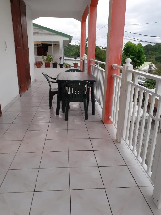 Loca Vacances Sainte-Anne  Exterior photo